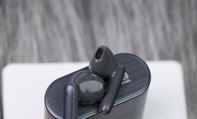 牙耳机弱水时砂budsfree i评测。凯发k8国际登录专业歌手的选择无线降噪蓝(图2)