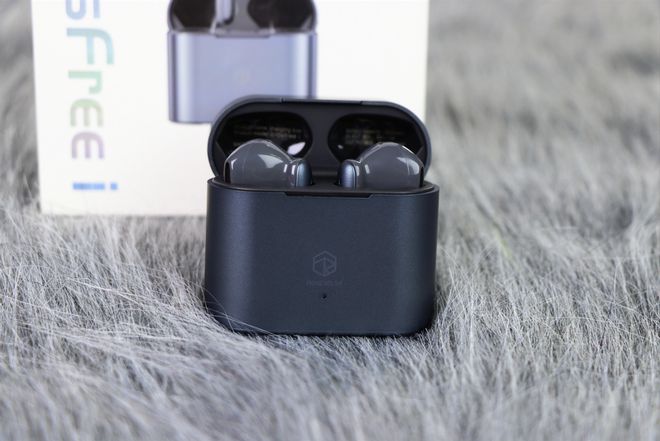 牙耳机弱水时砂budsfree i评测。凯发k8国际登录专业歌手的选择无线降噪蓝(图3)