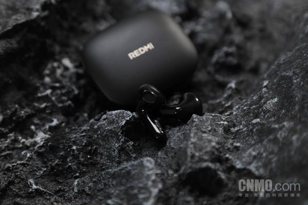 s 7S上手：半入耳也能主动降噪 静享舒适凯发K8旗舰厅AG客服REDMI Bud(图5)
